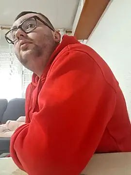 Javier bear online show from 17, 2, 2025