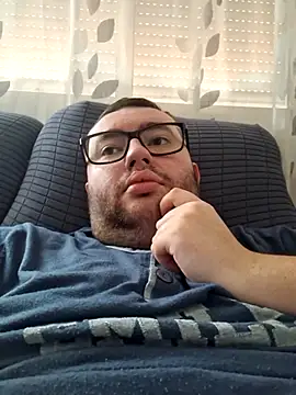 Javier bear online show from 22, 2, 2025