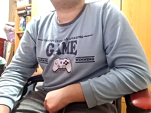 Javier bear online show from 5, 3, 2025