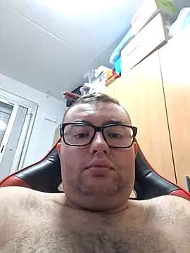 Javier bear online show from 5, 10, 2025