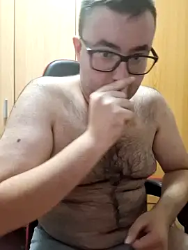 Javier bear online show from 20, 10, 2025