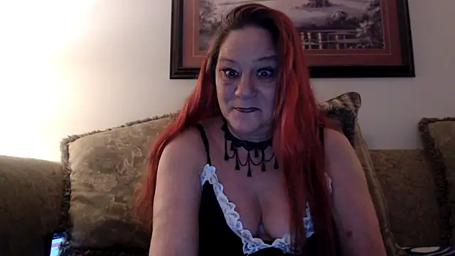 Snapshot of LexxiLeeds chatting on 2, 1, 2025 LexxiLeeds online show from 2, 1, 2025