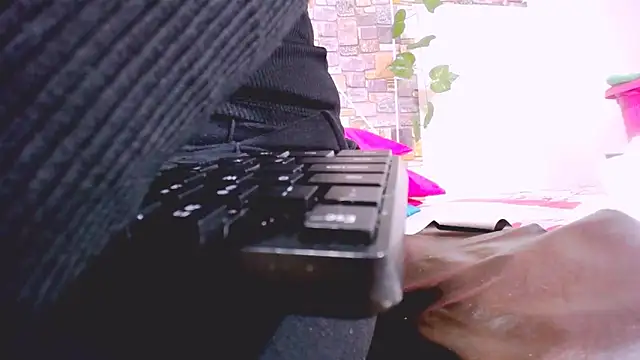 Snapshot of MaidenGame chatting on 9, 2, 2026 MaidenGame online show from 9, 2, 2026