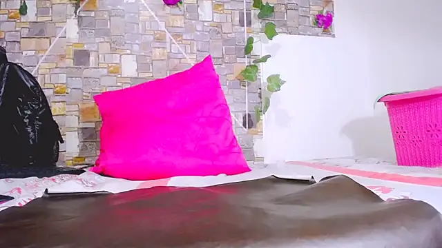 Snapshot of MaidenGame chatting on 12, 2, 2026 MaidenGame online show from 12, 2, 2026