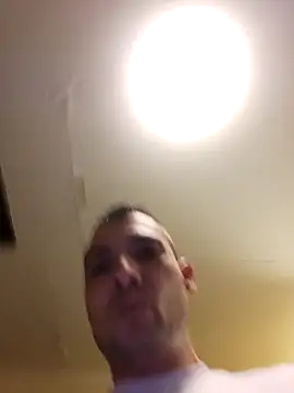 Snapshot of Zoltanioan26 chatting on 10, 2, 2026 Zoltanioan26 online show from 10, 2, 2026