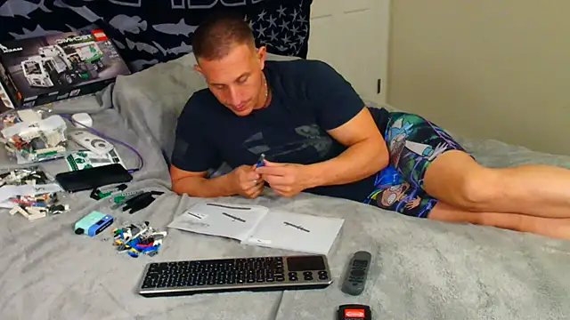 zack Fisher online show from 5, 2, 2025