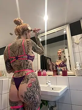 Stella-Kink online show from 1, 2, 2026