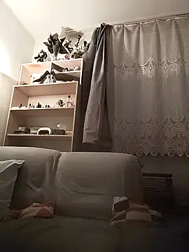 Snapshot of LauraBaby chatting on 3, 2, 2026 LauraBaby online show from 3, 2, 2026