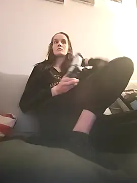 Snapshot of LauraBaby chatting on 12, 3, 2026 LauraBaby online show from 12, 3, 2026