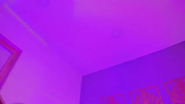 Snapshot of majo_rosse_ chatting on 28, 5, 2026 majo rosse online show from 28, 5, 2026