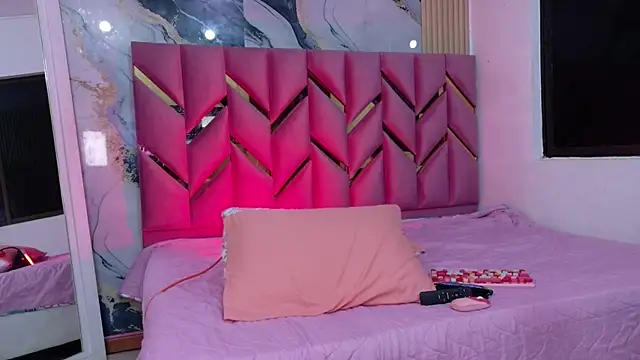 daddyissuesss  online show from 22, 12, 2025