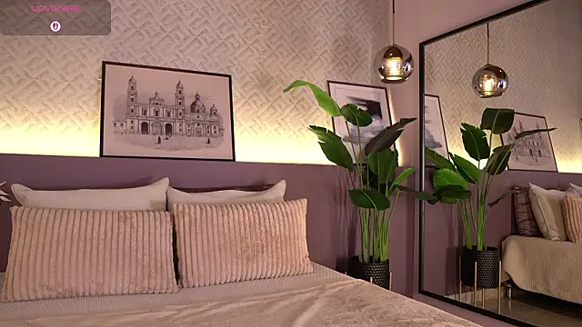 Snapshot of ElleDiane chatting on 15, 1, 2026 ElleDiane online show from 15, 1, 2026