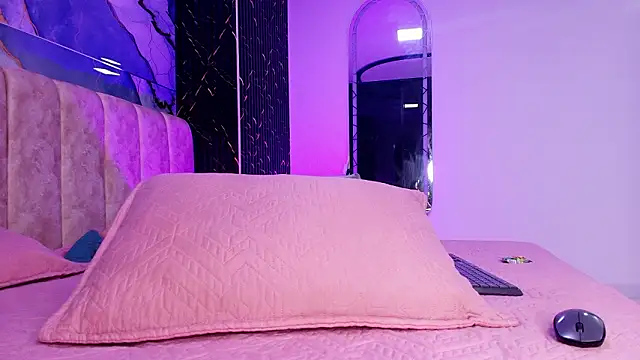 arl chloee online show from 6, 3, 2026