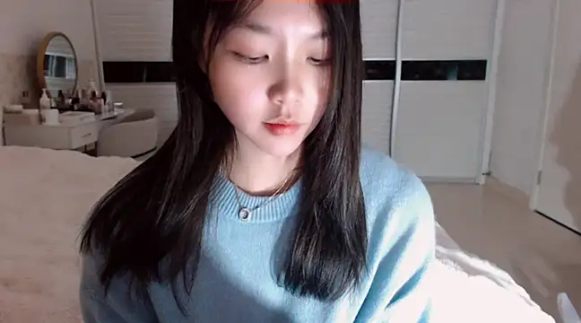 -Lucky Girl online show from 4, 3, 2025