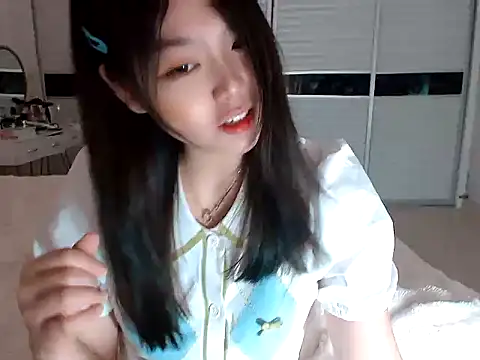 -Lucky Girl online show from 11, 3, 2025