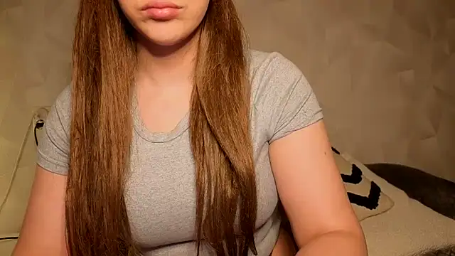 Sweetninaaa online show from 18, 3, 2026