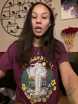  Neeka  online show from 6, 12, 2024