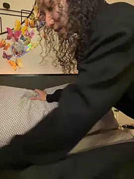  Neeka  online show from 5, 1, 2025