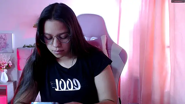 SamanthaRoldaan online show from 12, 9, 2025