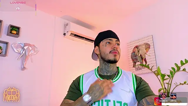 Snapshot of JordanSmiith_ chatting on 27, 6, 2026 JordanSmiith online show from 27, 6, 2026