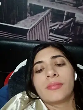 Snapshot of Linisprincehot69 chatting on 23, 2, 2025 Linisprincehot69 online show from 23, 2, 2025