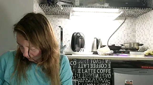 Snapshot of Jony_Marta chatting on 4, 3, 2025 Jony Marta online show from 4, 3, 2025