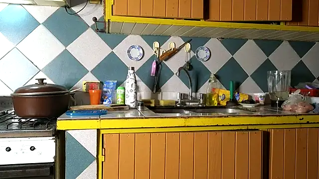 Snapshot of Jony_Marta chatting on 4, 10, 2025 Jony Marta online show from 4, 10, 2025