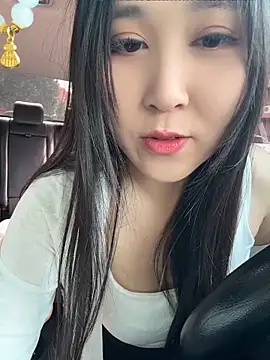 Snapshot of Fannywell chatting on 7, 6, 2026 Fannywell online show from 7, 6, 2026