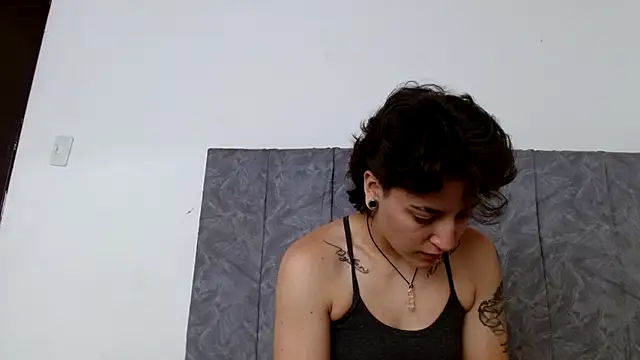 linda 33 online show from 14, 11, 2025