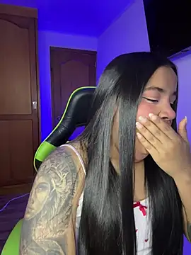 leila 22 online show from 8, 2, 2026