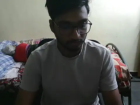 Snapshot of dineshcallboyhyderabad chatting on 8, 9, 2025 dineshcallboyhyderabad online show from 8, 9, 2025