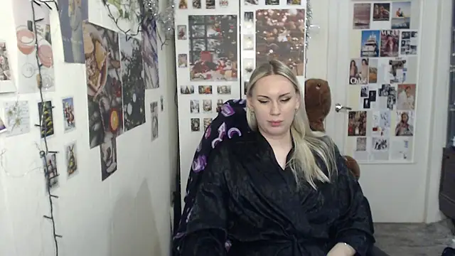 Snapshot of CapriScorpion chatting on 24, 12, 2024 CapriScorpion online show from 24, 12, 2024