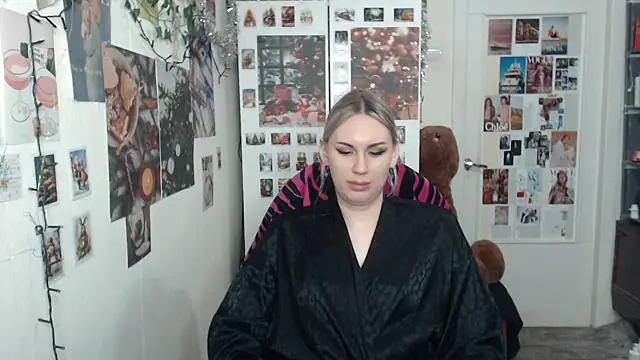 Snapshot of CapriScorpion chatting on 27, 12, 2024 CapriScorpion online show from 27, 12, 2024