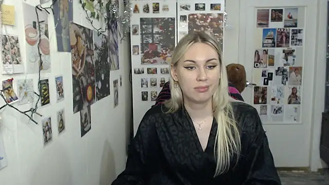 Snapshot of CapriScorpion chatting on 5, 1, 2025 CapriScorpion online show from 5, 1, 2025