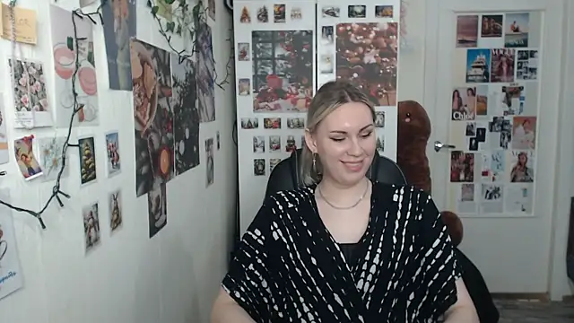 Snapshot of CapriScorpion chatting on 16, 1, 2025 CapriScorpion online show from 16, 1, 2025
