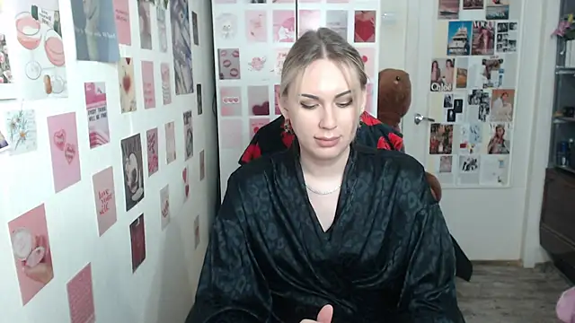 Snapshot of CapriScorpion chatting on 12, 2, 2025 CapriScorpion online show from 12, 2, 2025