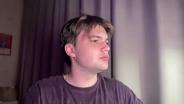 superfluboy  online show from 11, 3, 2025