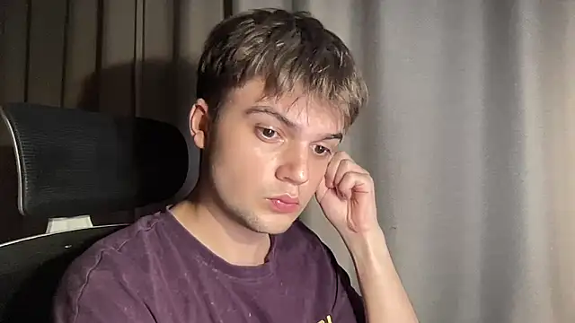 superfluboy  online show from 26, 10, 2025