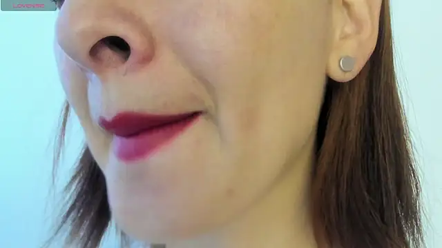 queen fetish online show from 17, 4, 2026