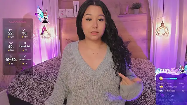 Snapshot of Atenea_cuteee chatting on 24, 12, 2024 Atenea cuteee online show from 24, 12, 2024