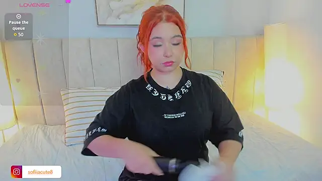 Atenea cuteee online show from 4, 12, 2025