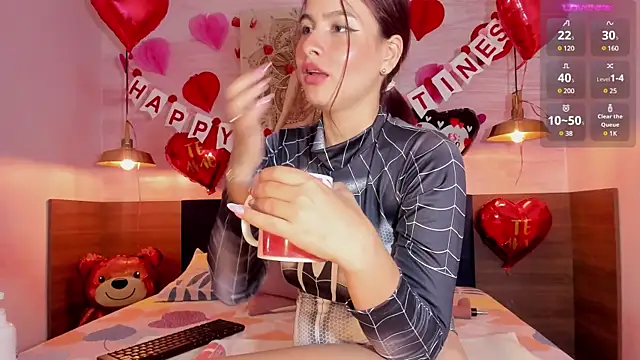 AnneDixie online show from 15, 2, 2025