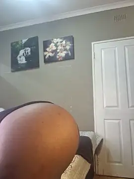 Bustygoddess32 online show from 16, 3, 2025