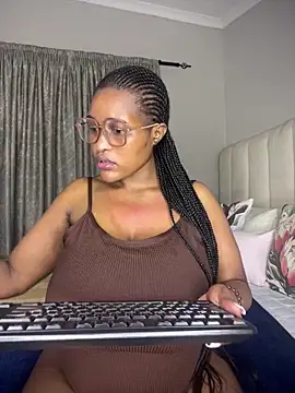 Bustygoddess32 online show from 9, 9, 2025