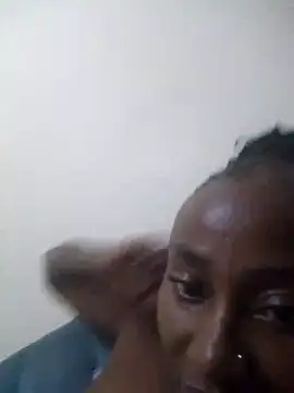 Snapshot of Naughtyy_xx chatting on 1, 10, 2025 Naughtyy xx online show from 1, 10, 2025