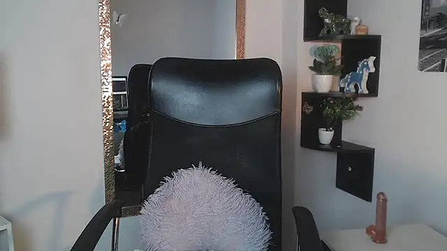 Prety Nany online show from 21, 2, 2025