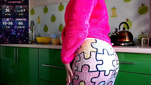 Snapshot of vaders_daughter chatting on 3, 2, 2026 vaders daughter online show from 3, 2, 2026