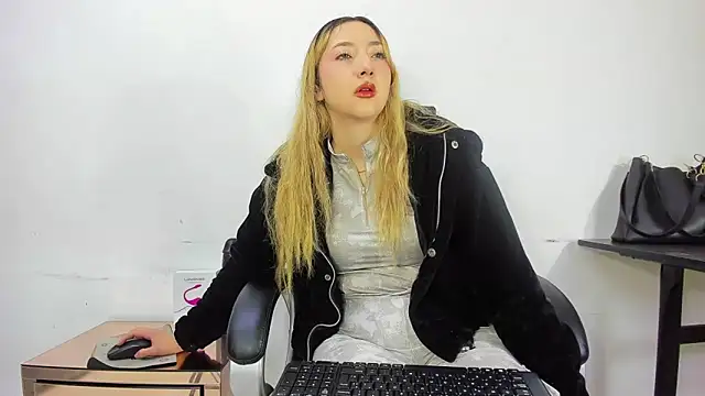 Barbie girl 69 online show from 12, 11, 2025