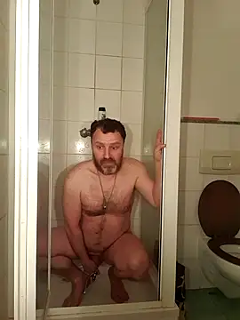 Snapshot of Tigerhill2023 chatting on 5, 2, 2025 Tigerhill2023 online show from 5, 2, 2025