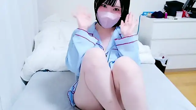 Snapshot of _HIKARU_ chatting on 13, 3, 2025 HIKARU online show from 13, 3, 2025